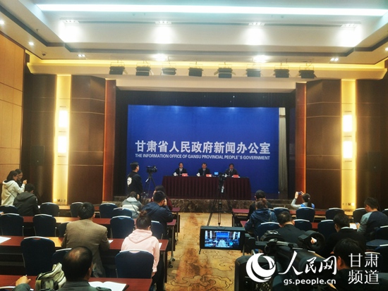 新聞發(fā)布會(huì)現(xiàn)場(chǎng)。（高翔 攝）