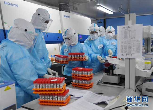 （新華全媒頭條·圖文互動）（8）首都再戰(zhàn)“疫”，難忘40天——寫在北京應(yīng)急響應(yīng)級別降級之際 