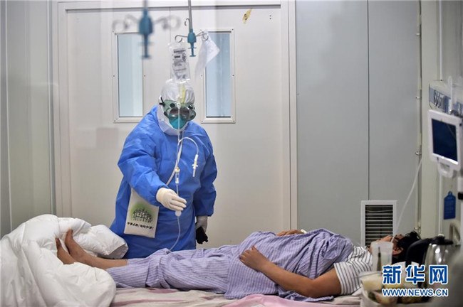 （新華全媒頭條·圖文互動）（11）首都再戰(zhàn)“疫”，難忘40天——寫在北京應(yīng)急響應(yīng)級別降級之際 