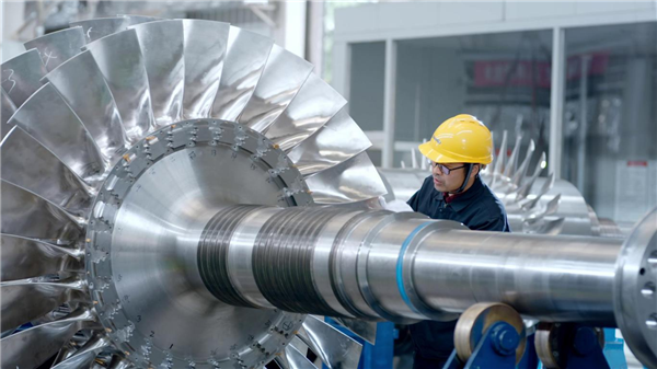 乘勢(shì)而上把握新時(shí)代追趕超越關(guān)鍵期——專(zhuān)訪全國(guó)人大代表、西安市市長(zhǎng)李明遠(yuǎn)_fororder_圖片7